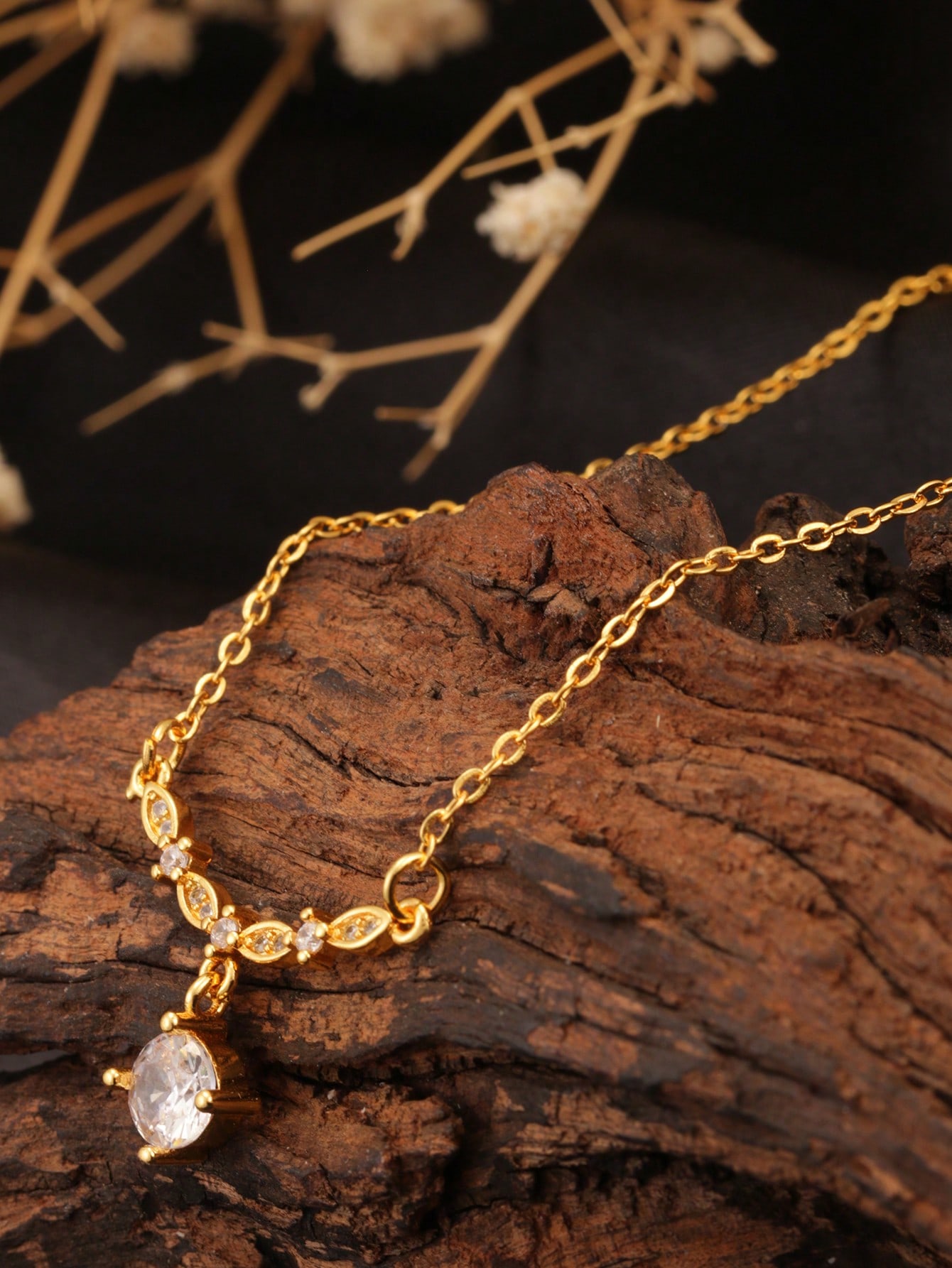 Luxury Lifestyle Fashion - 1 New Summer Style Necklace with